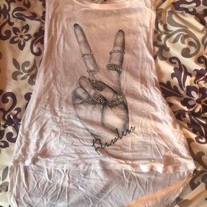 Embellished hand with peace Sign